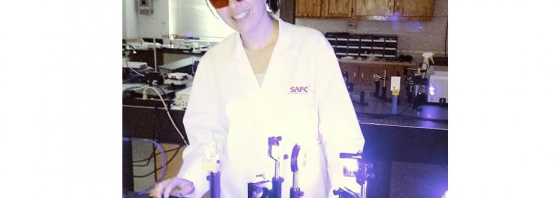 Visiting Scholar from Brazil Marcenilda Lima working in the laboratory of Quantum Optics at Delaware State University